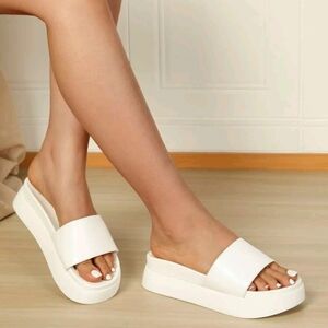 SHEIN, white faux leather wedge sandals Size 8 or EU39
